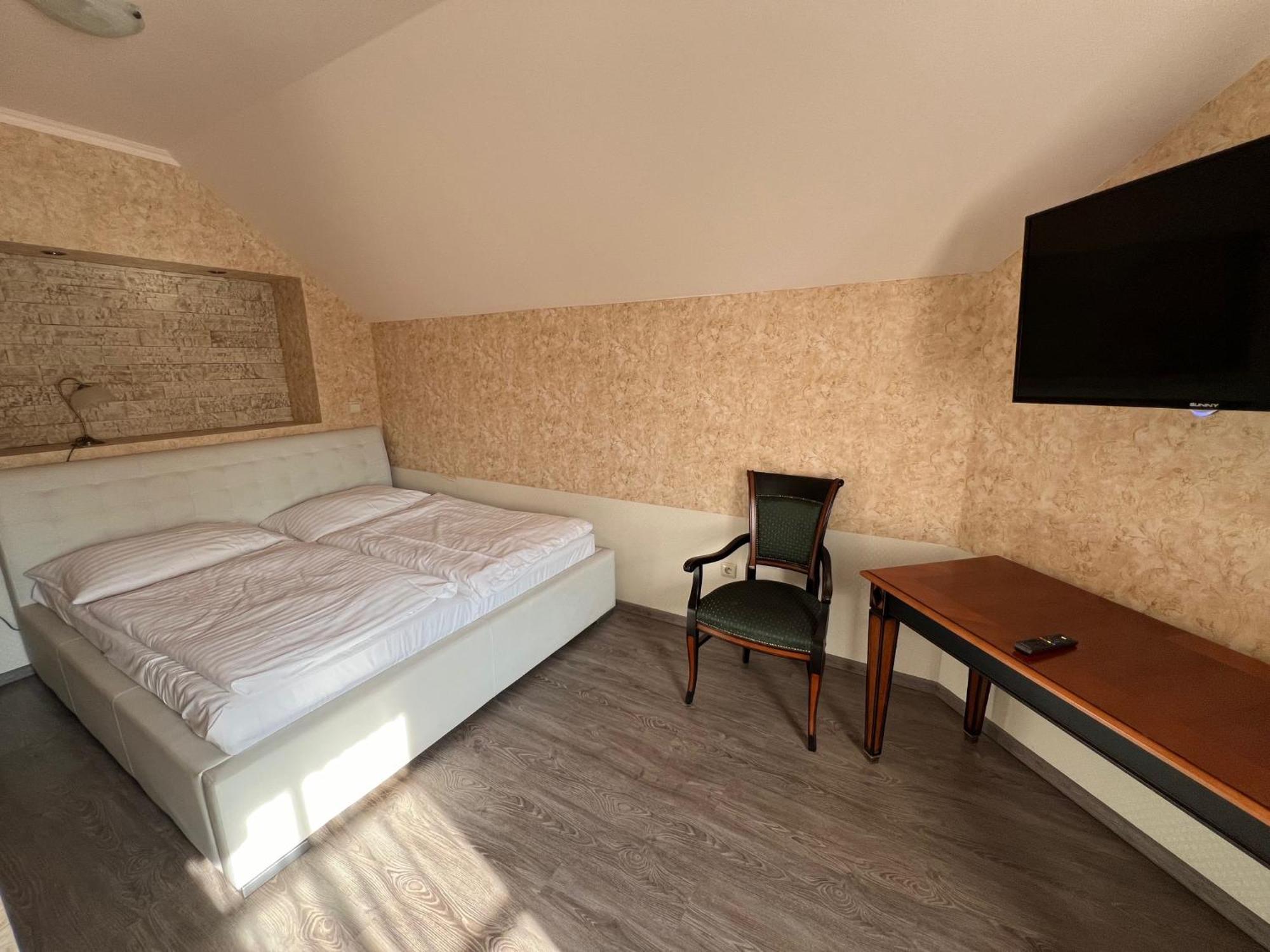 Hotel Gold Chotoviny Екстер'єр фото