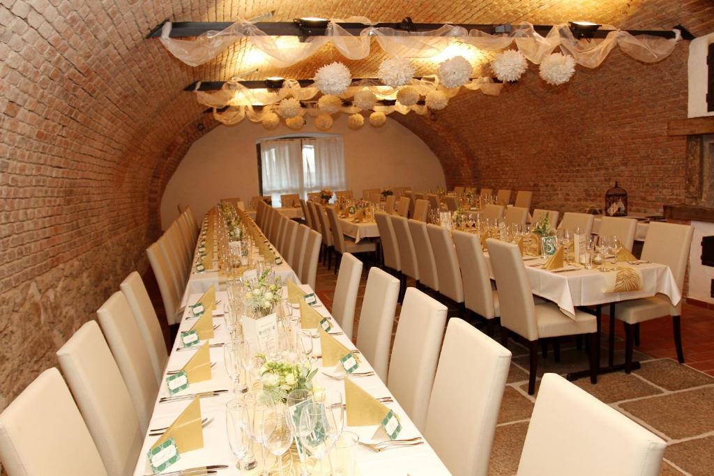 Hotel Gold Chotoviny Екстер'єр фото